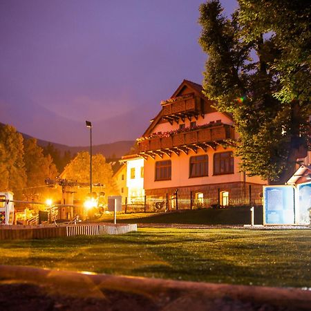 Przystanek Bavaria - Sauny, Parking Oraz Wstep Do Parku Bajek W Cenie! Karpacz Εξωτερικό φωτογραφία
