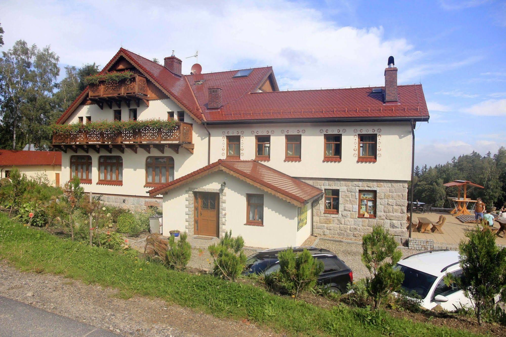 Przystanek Bavaria - Sauny, Parking Oraz Wstep Do Parku Bajek W Cenie! Karpacz Εξωτερικό φωτογραφία