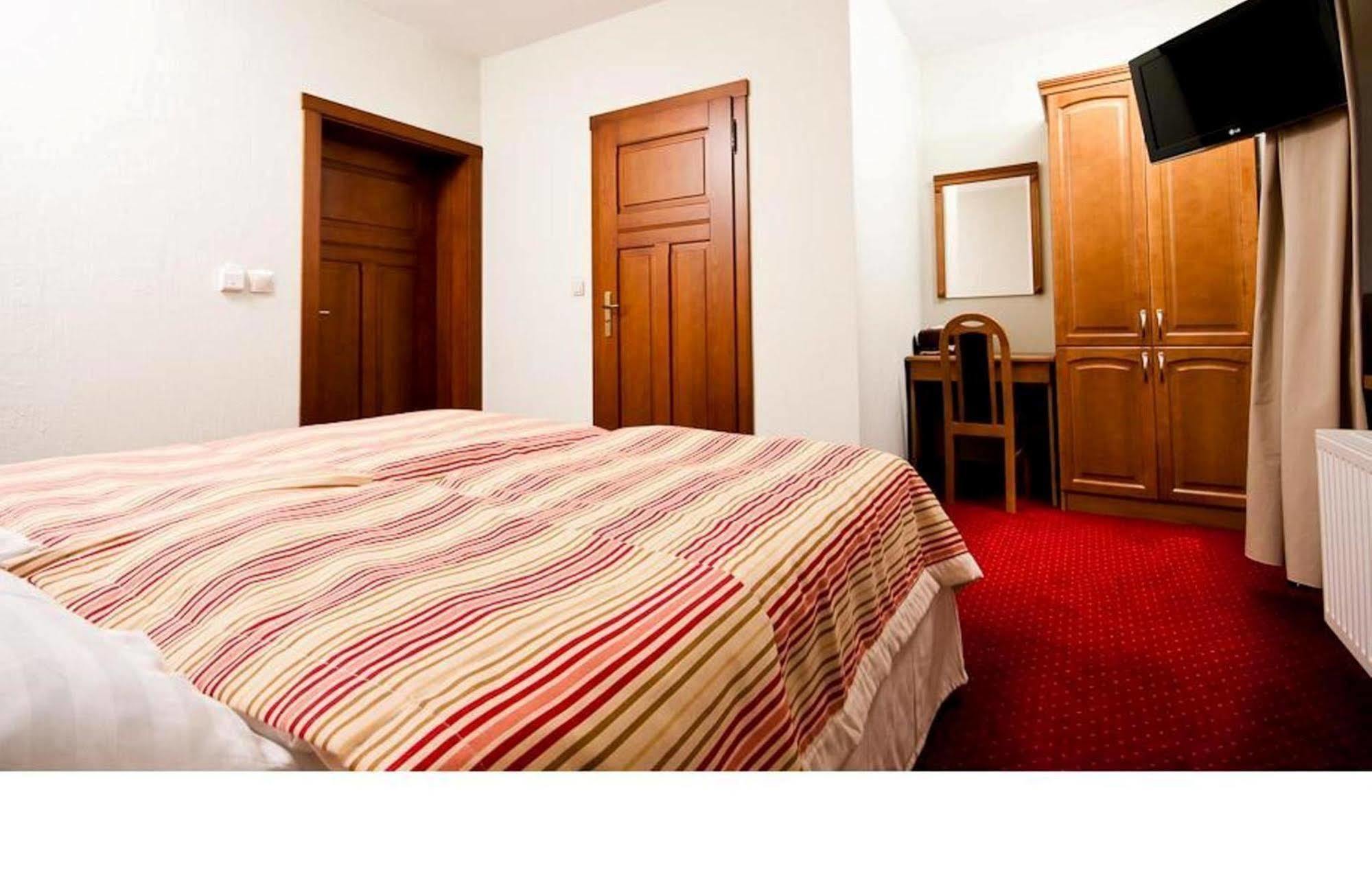 Przystanek Bavaria - Sauny, Parking Oraz Wstep Do Parku Bajek W Cenie! Karpacz Εξωτερικό φωτογραφία